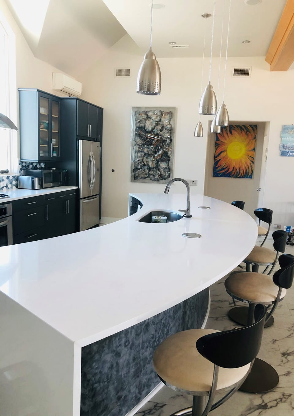  Chef's Kitchen w/Quartz 15+ft long counter level island- updated in 2021