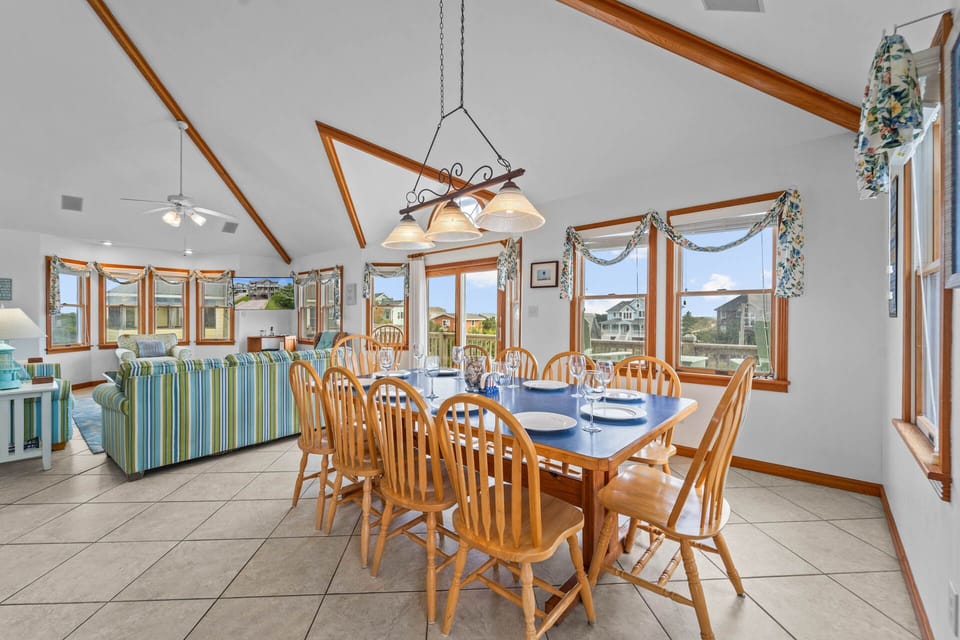 Surf or Sound Realty - 202 - Life's a Beach - Dining Area-3