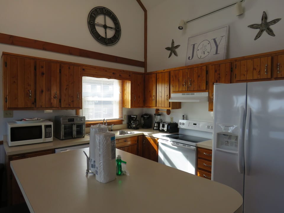 The kitchen is fully stocked with everything you need 