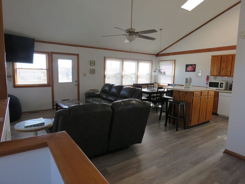 The whole top floor is an open floor plan 