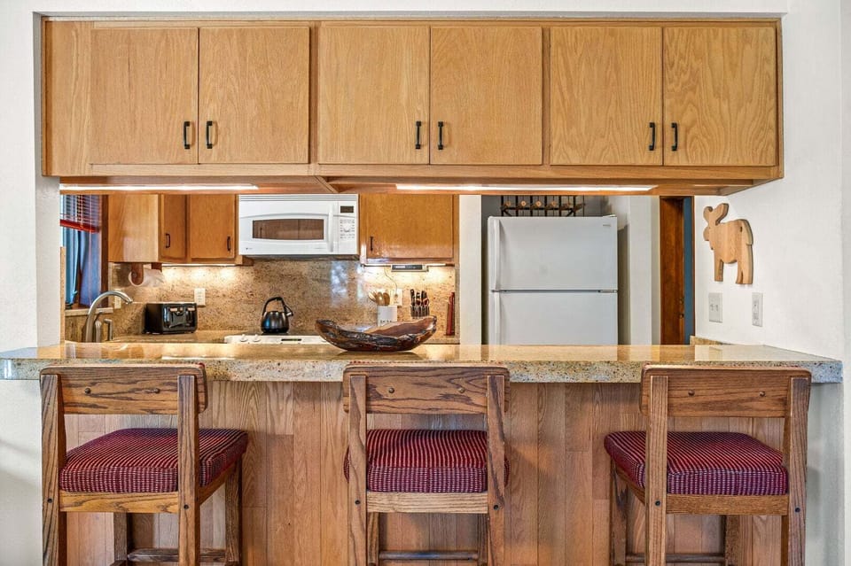 Breakfast Bar