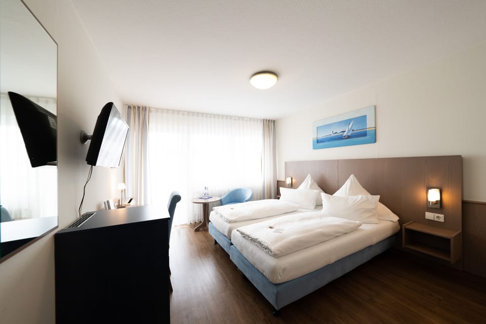 In-room safe, desk, blackout drapes, soundproofing