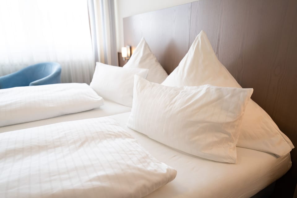 In-room safe, desk, blackout drapes, soundproofing