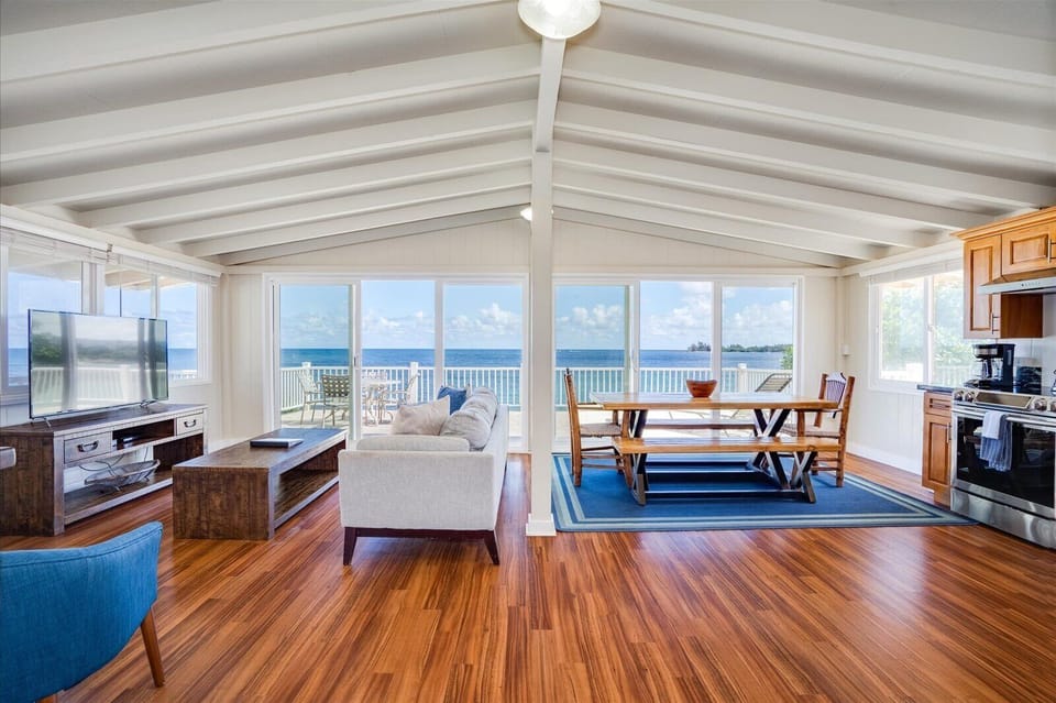 Second floor Living space