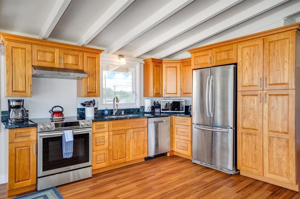 Full kitchen located on the second floor