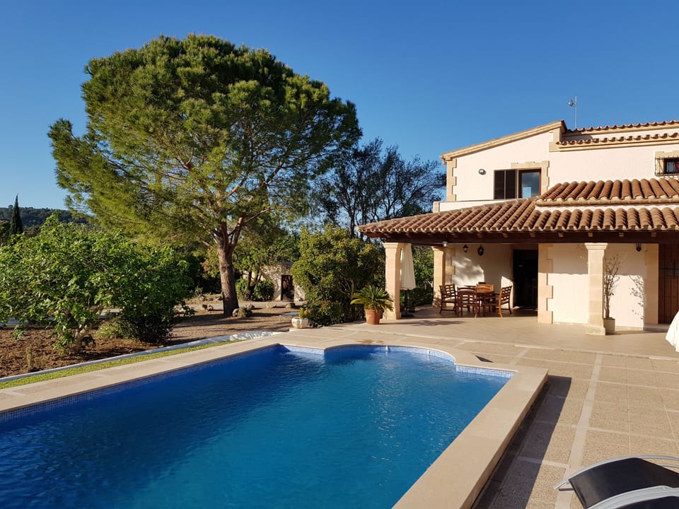 Left hand side of villa