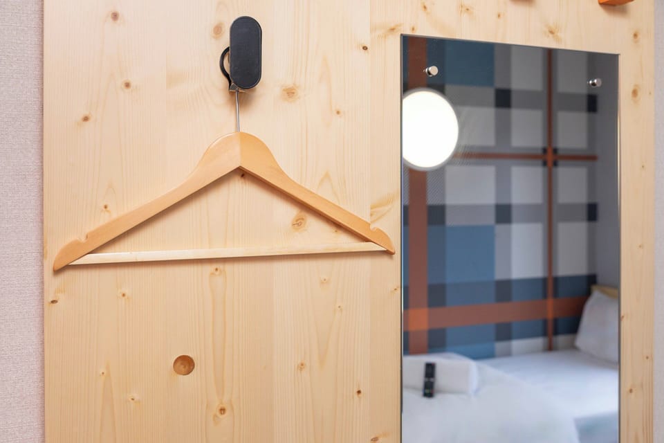 Standard Twin Room, 2 Twin Beds | Laptop workspace, soundproofing, iron/ironing board, free WiFi