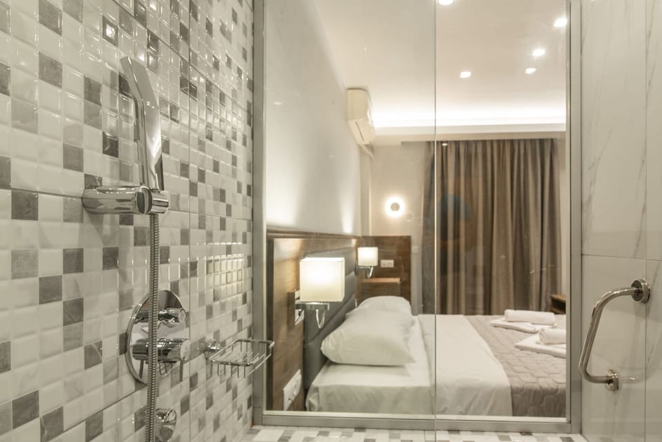 Luxury Double or Twin Room | Egyptian cotton sheets, premium bedding, individually decorated