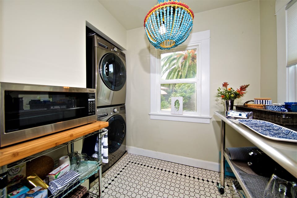 Laundry off kitchen with coffee bar
