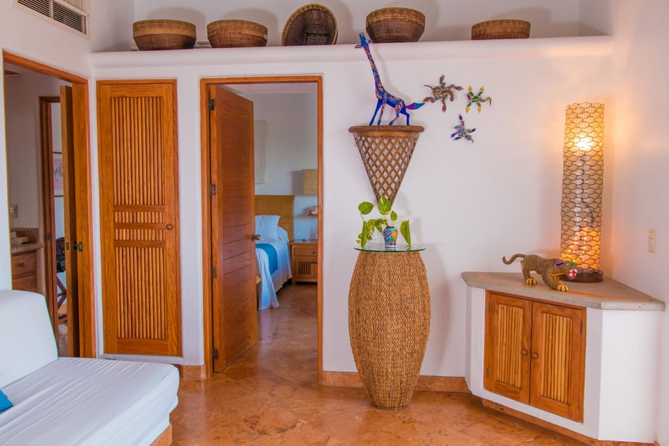 05 Flores - Ocean View | Living area