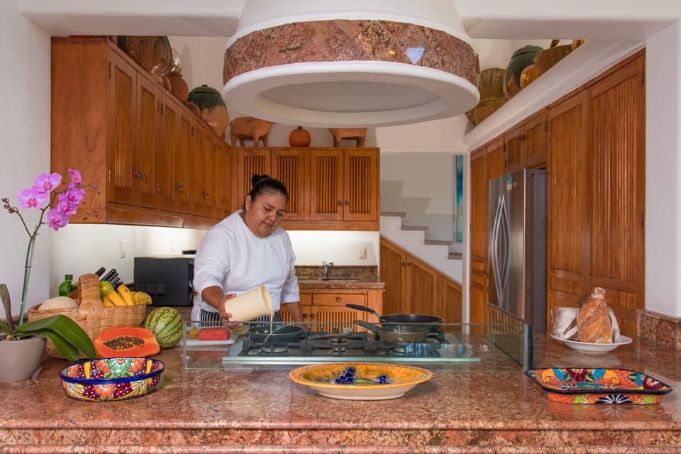08 MOC Ocean View | Shared kitchen | Shared fridge, microwave
