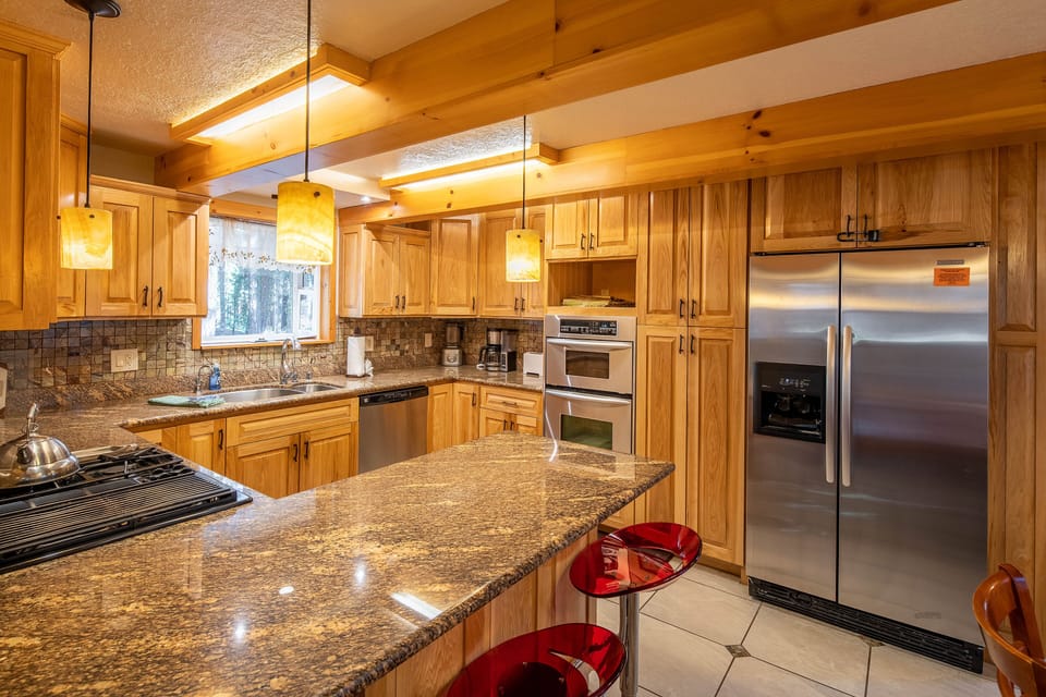 Poplar Place Kitchen - Poplar Place Kitchen