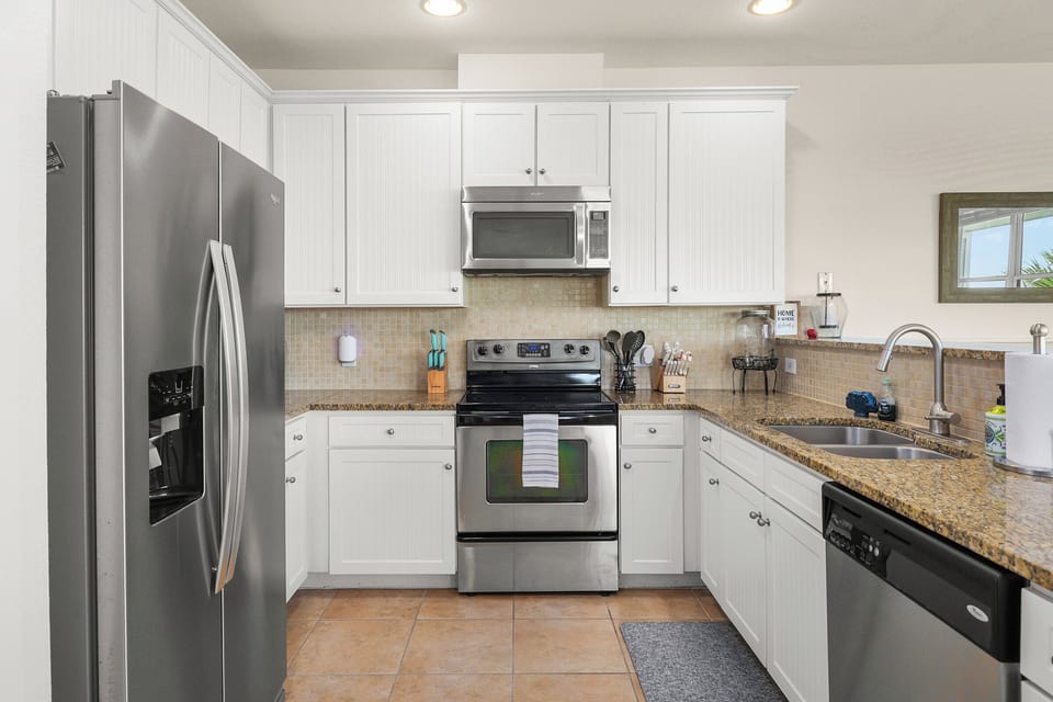 Fully equipped kitchen