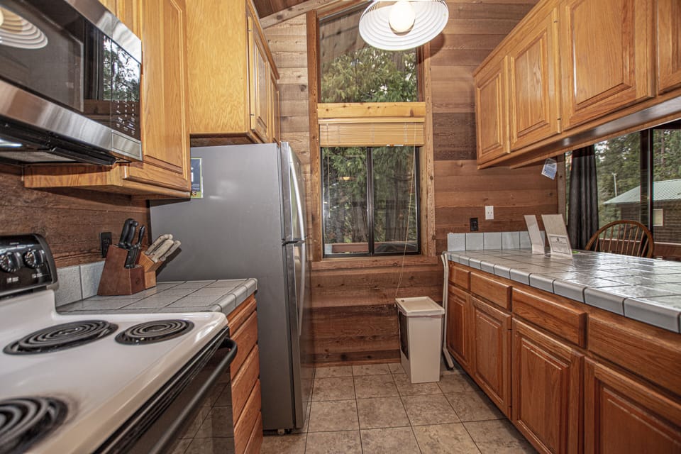 Dollar Point Vance Kitchen Stove - Dollar Point Vance Kitchen Stove