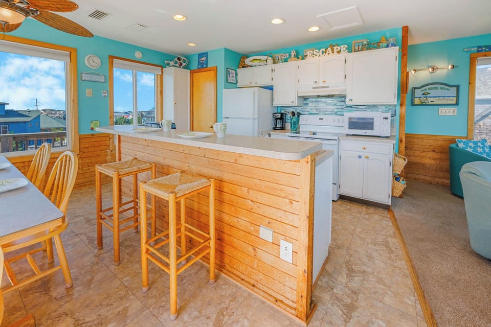 Surf or Sound Realty - 39 - No Time Flat - Kitchen -2