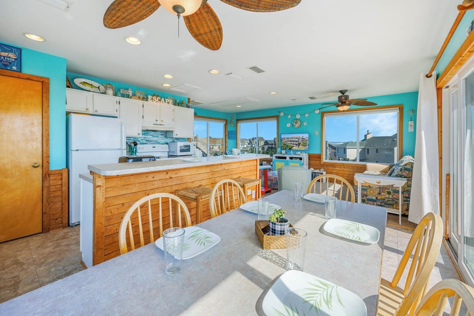Surf or Sound Realty - 39 - No Time Flat - Dining Area -2