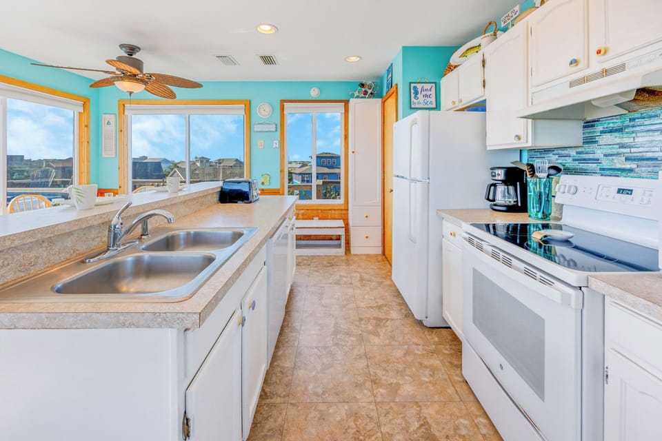 Surf or Sound Realty - 39 - No Time Flat - Kitchen -1
