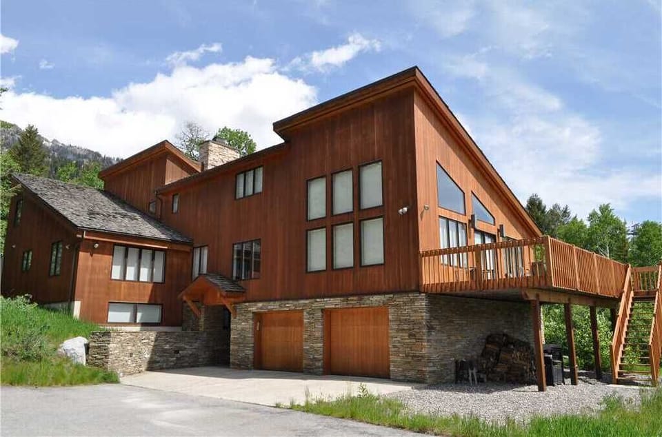 Summer Exterior