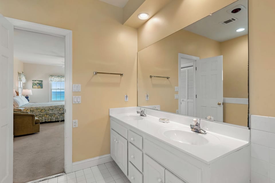 SS21: Castle In The Sand | Top Level Bedroom 6 Private Bath