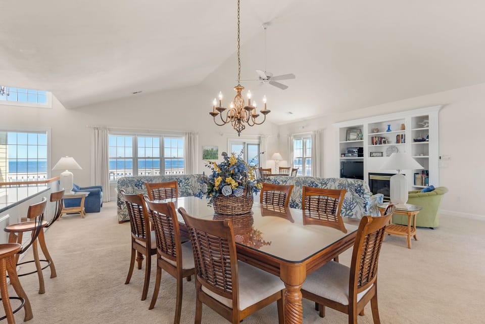 SS21: Castle In The Sand | Top Level Dining Area