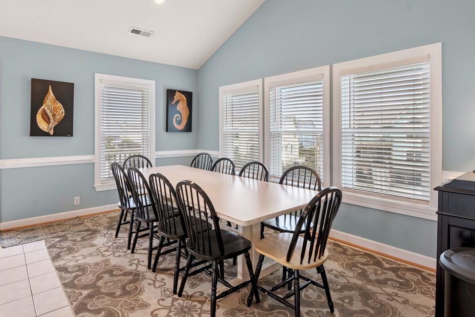 SS47: Vacation Station | Top Level Dining Area