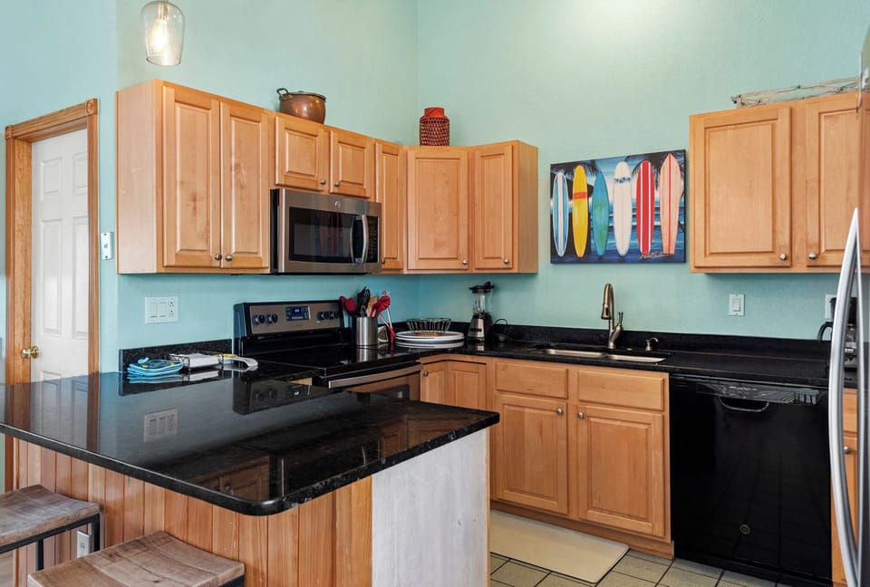 NHB2: Sunswept | Top Level Kitchen