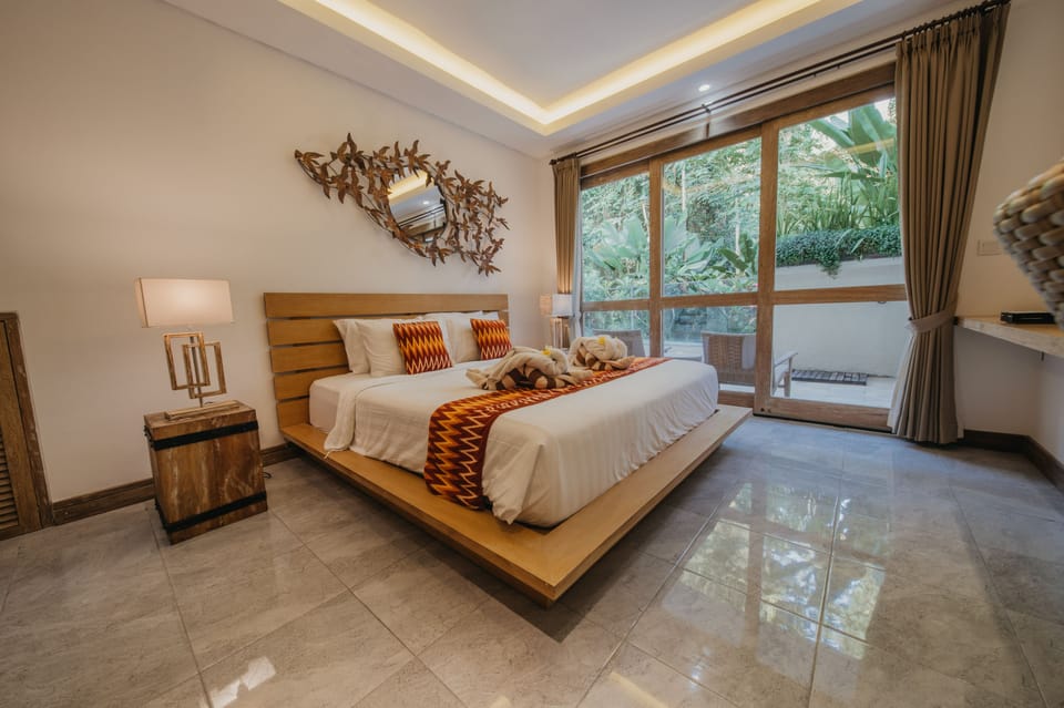 Superior Villa (2 Bedrooms) | Premium bedding, minibar, in-room safe, blackout drapes