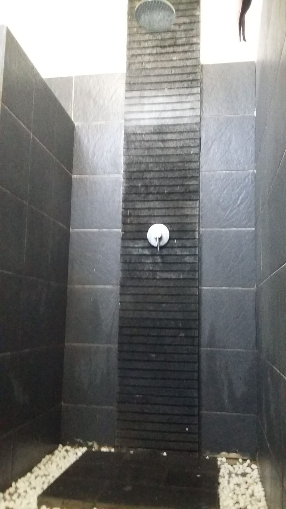 Deluxe Double Room | Bathroom | Shower, rainfall showerhead, free toiletries, bidet