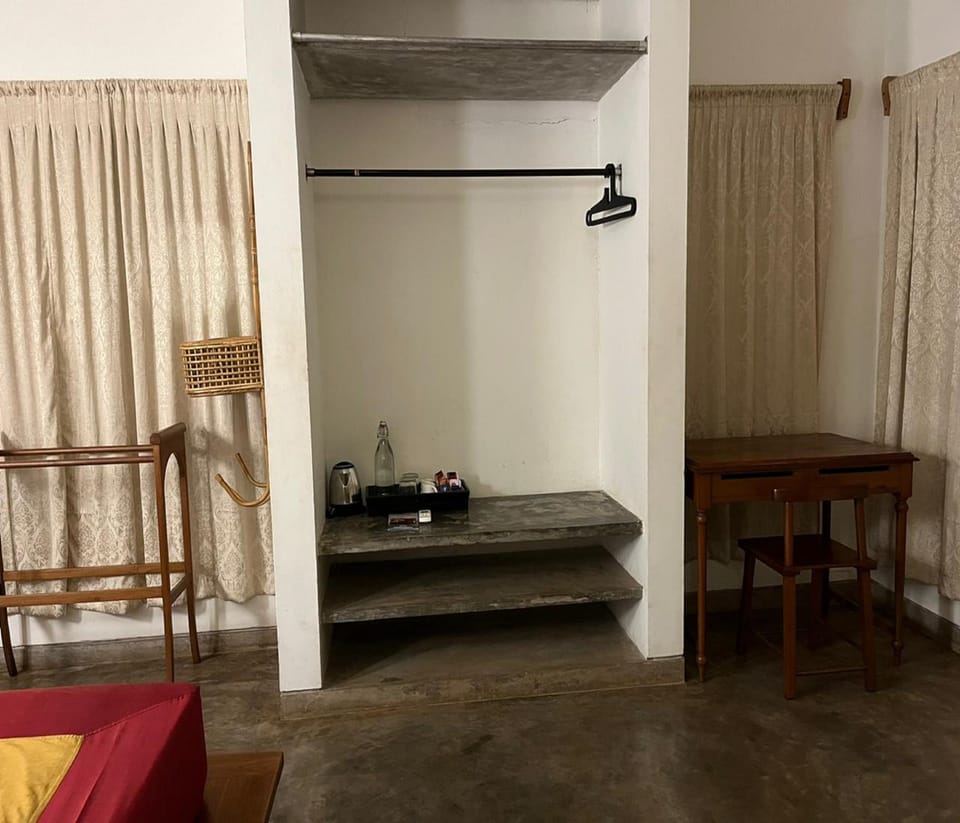 Desk, free WiFi, bed sheets