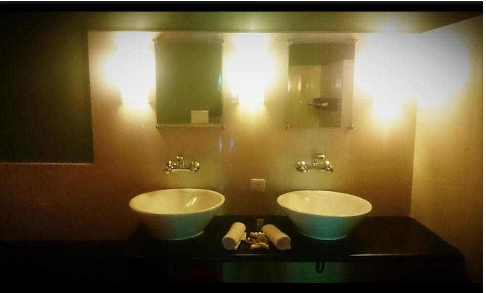 Mango Hill Pondicherry Hotel in Tamil Nadu