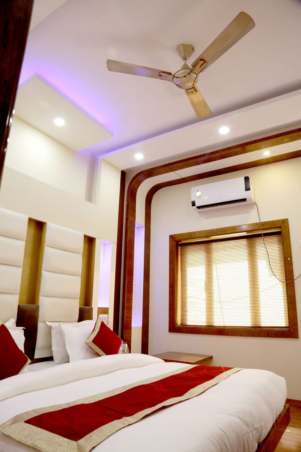 Super Deluxe Room | Premium bedding, desk, iron/ironing board, free WiFi