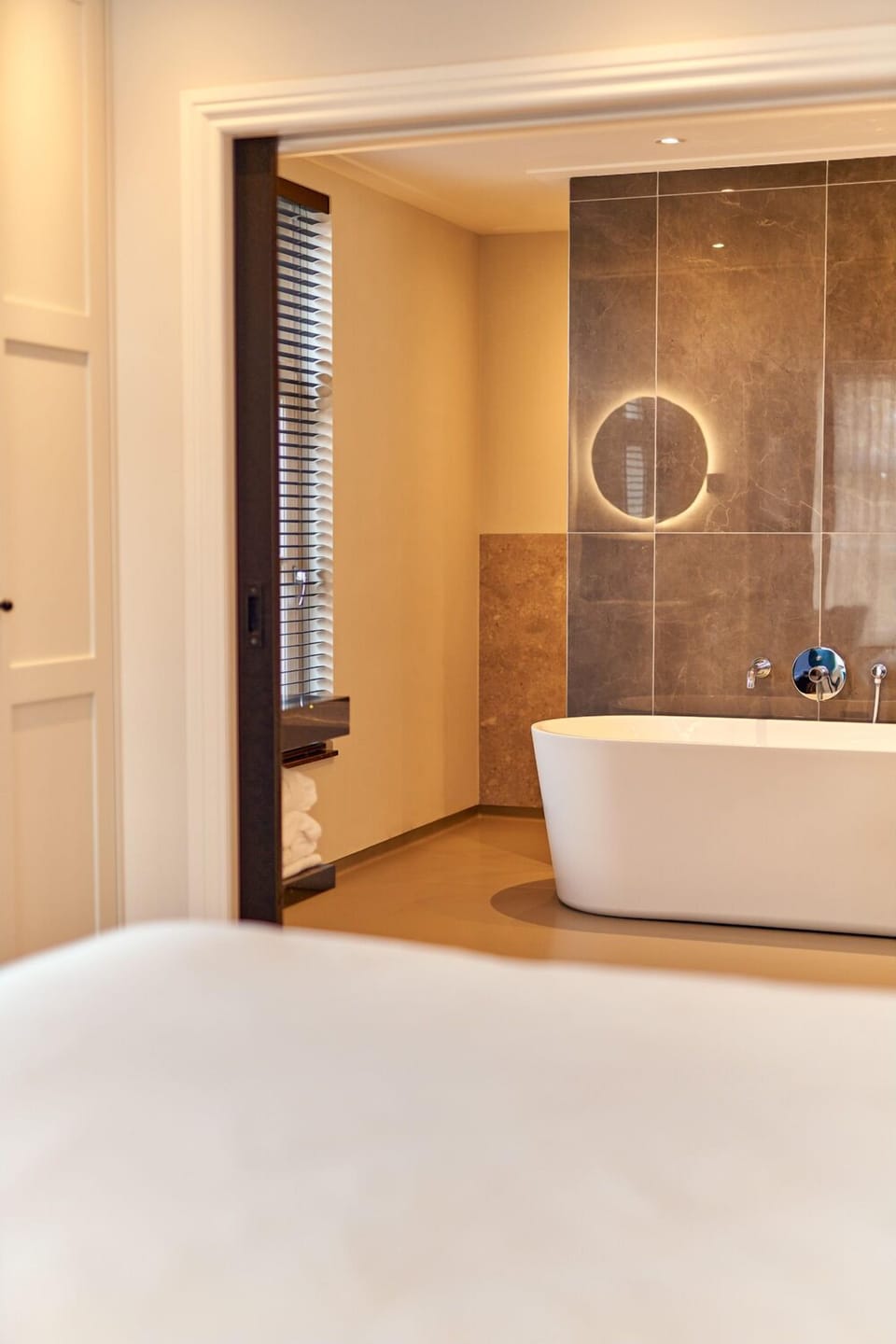 The Yard Suite I Hotel Zuidkade | Premium bedding, minibar, in-room safe, desk