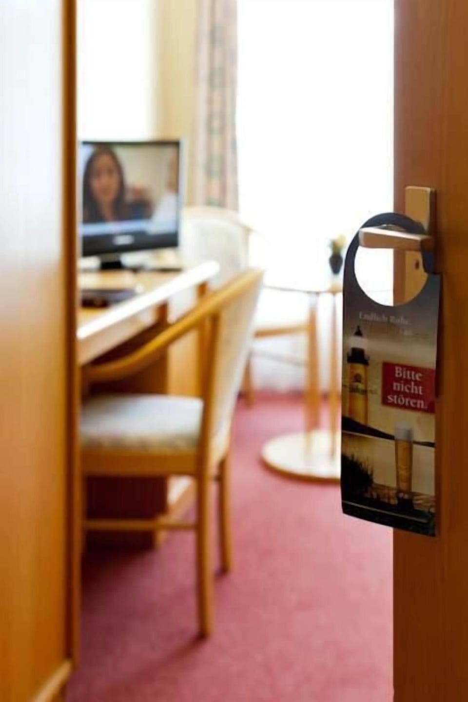 Desk, rollaway beds, free WiFi
