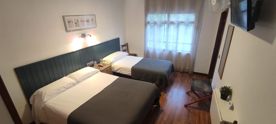 Twin Room | Free WiFi