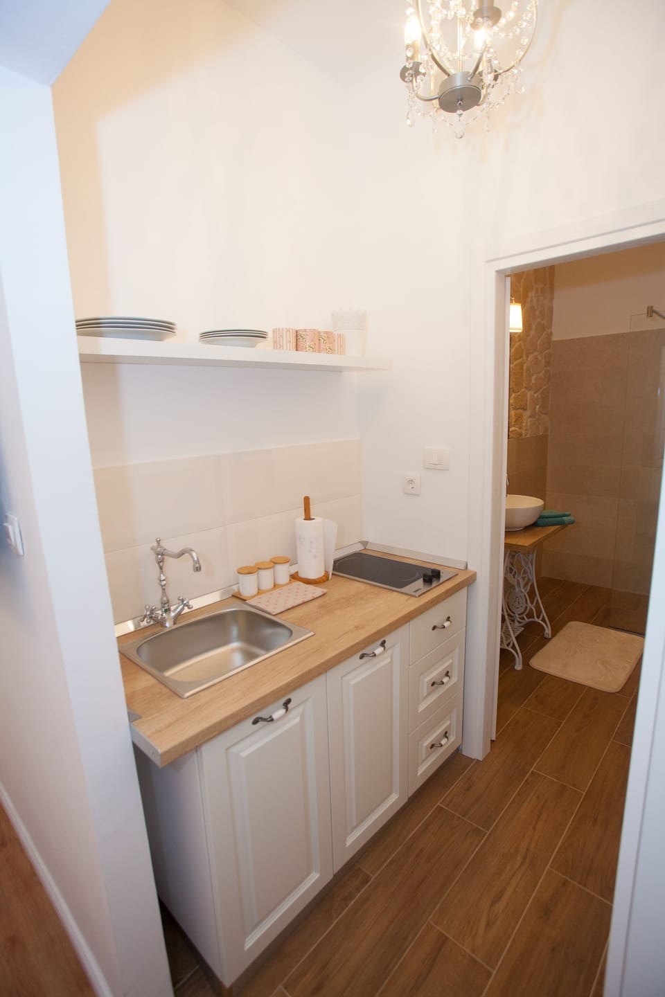 Private kitchenette