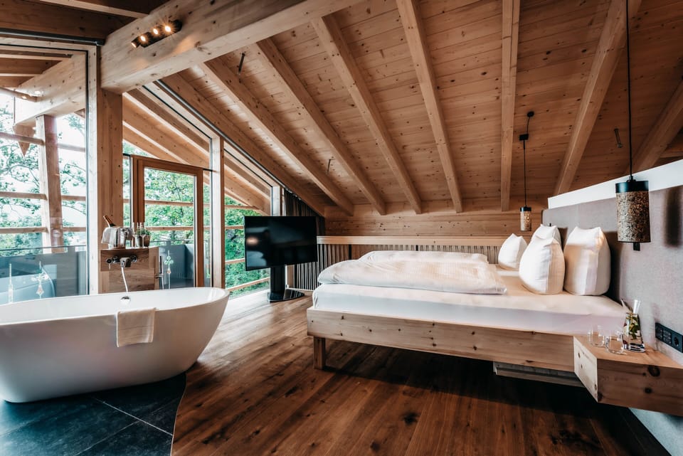 Suite, Sauna (Chalet) | Minibar, in-room safe, desk, soundproofing