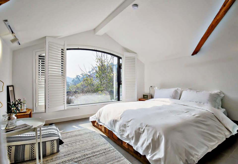 Tatami Room with Mountain View | Blackout drapes, soundproofing, free WiFi