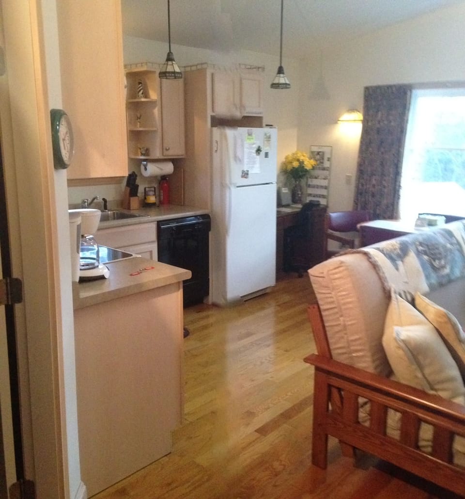 Looking into the kitchen from the hall