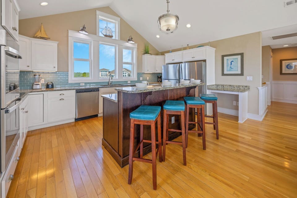 The gourmet kitchen is sure to delight the group's chef.