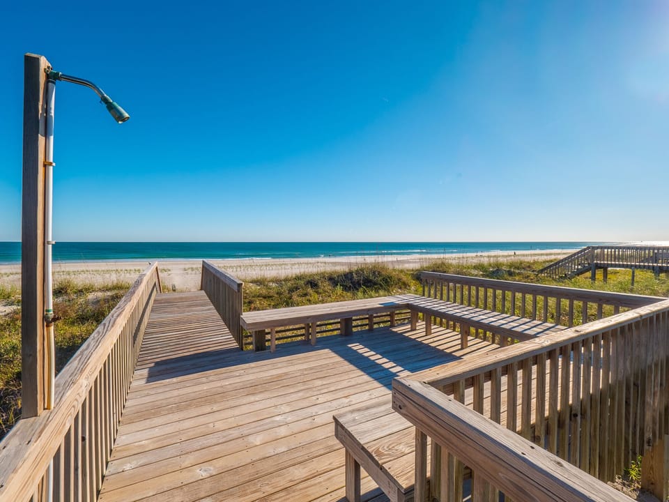 Oceanfront Sun Deck + Outdoor Shower