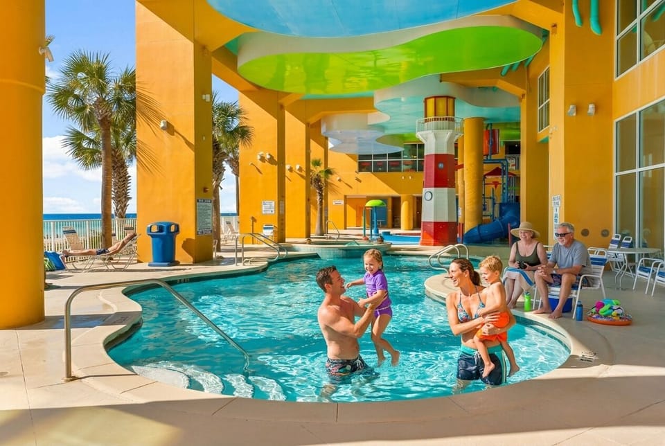 The best family-friendly Beachfront Resort in Panama City Beach 