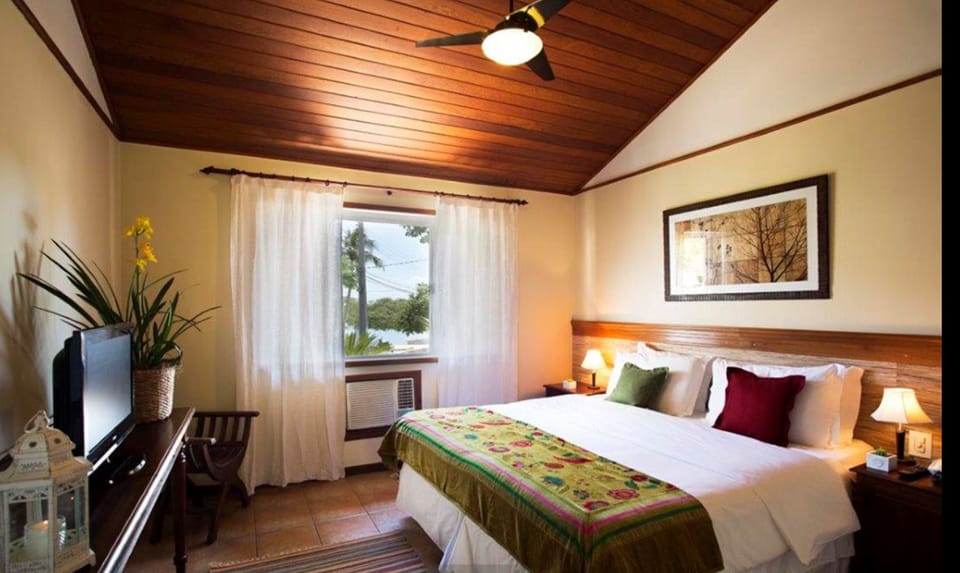 Super Deluxe | Minibar, in-room safe, free WiFi, bed sheets