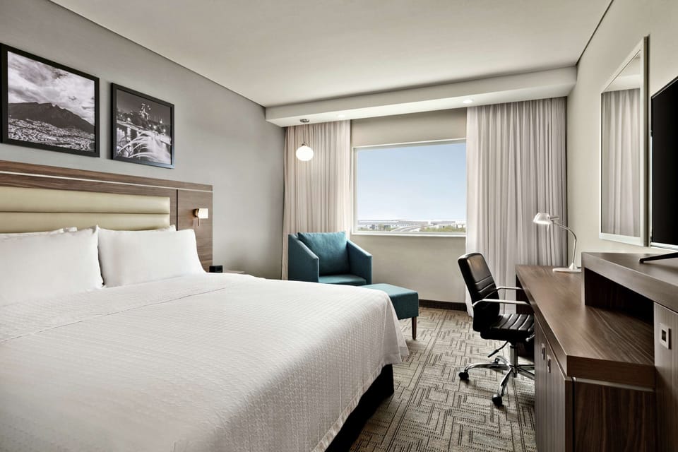 In-room safe, desk, iron/ironing board, WiFi (free)