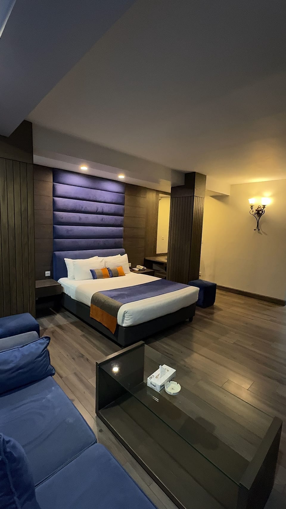 Executive Room | Premium bedding, down comforters, in-room safe, individually decorated