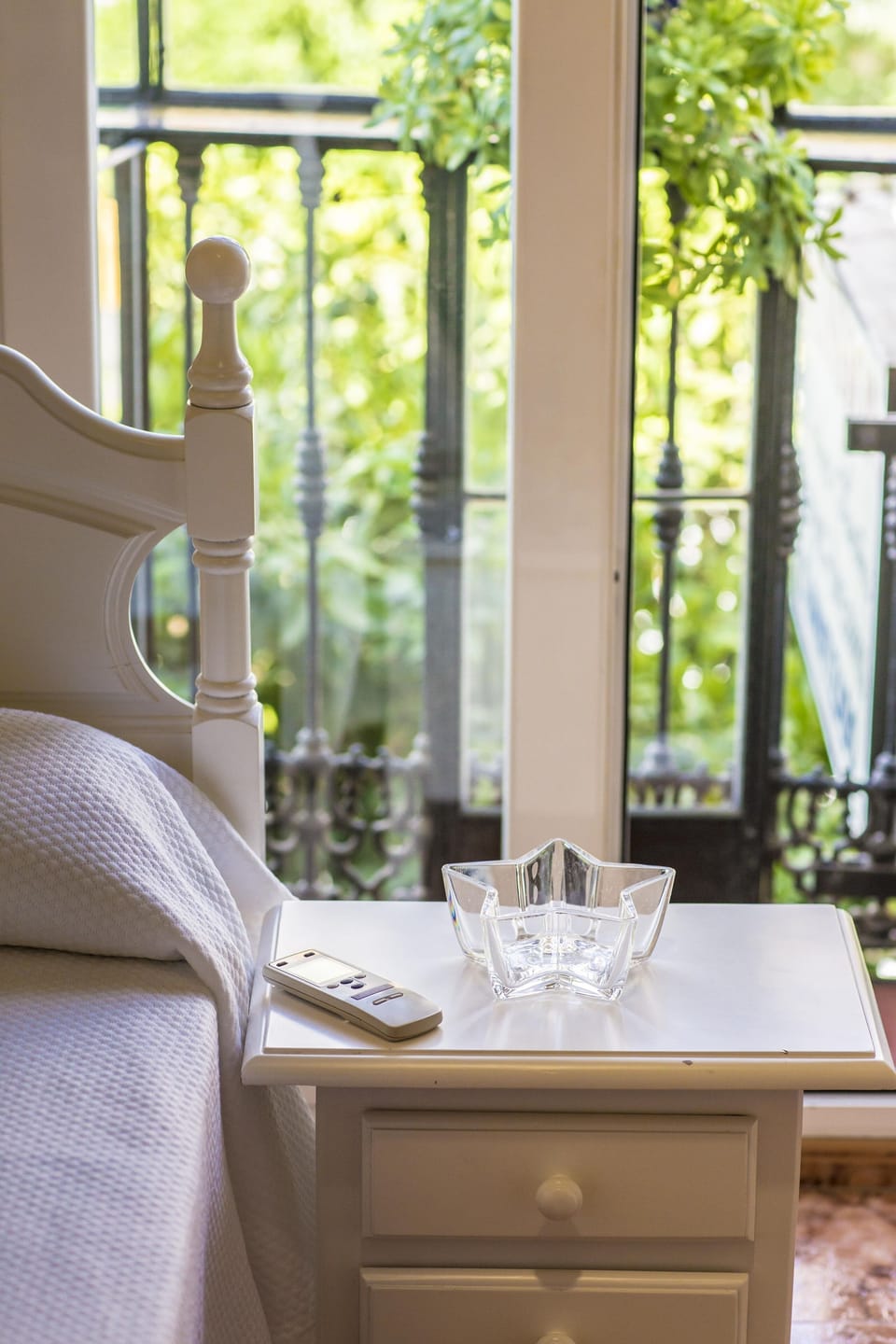 Single Room, Shared Bathroom | Individually furnished, blackout drapes, soundproofing