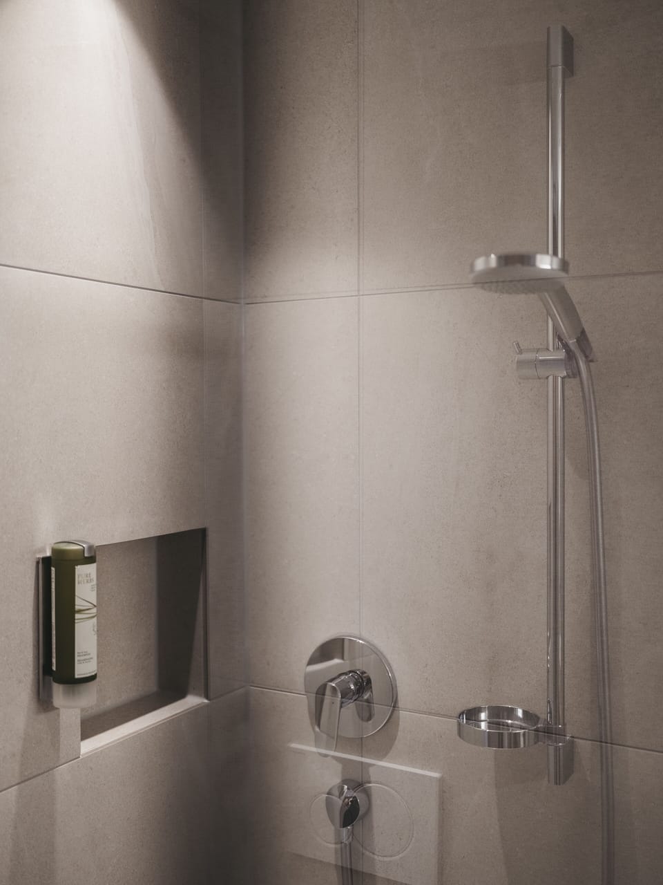 Einzelzimmer Stammhaus | Bathroom | Shower, free toiletries, hair dryer, bathrobes