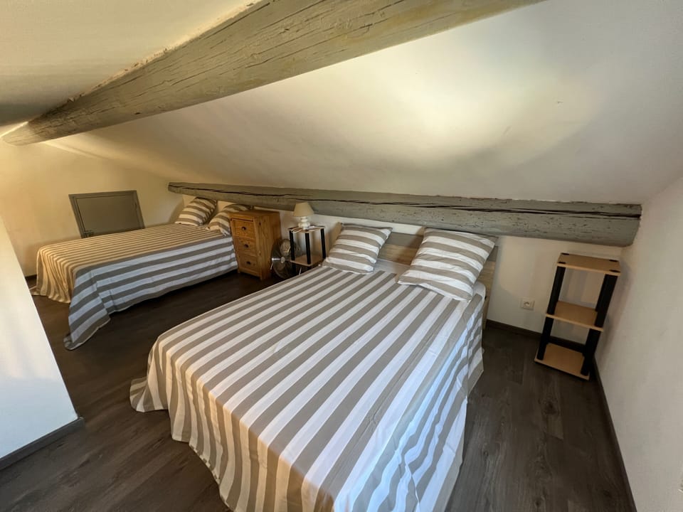 Signature Apartment, 3 Bedrooms, Pool Access (LUCIEN CLERGUE) | Iron/ironing board, free cribs/infant beds, free WiFi, bed sheets