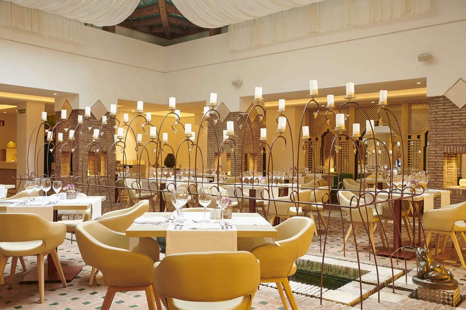 Breakfast and dinner served, local cuisine