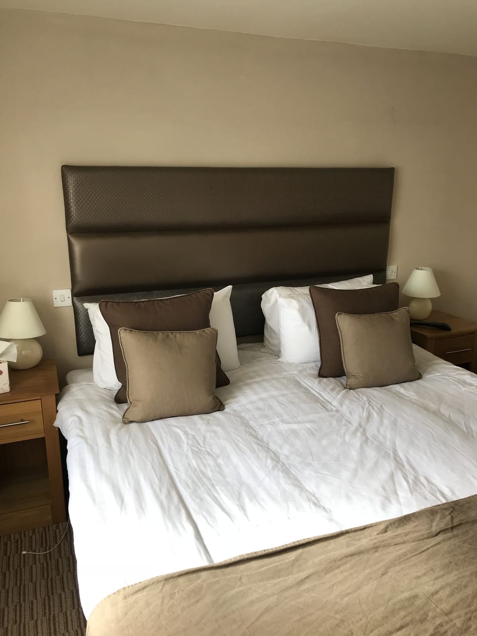 Standard Double Room | Desk, iron/ironing board, free WiFi, bed sheets