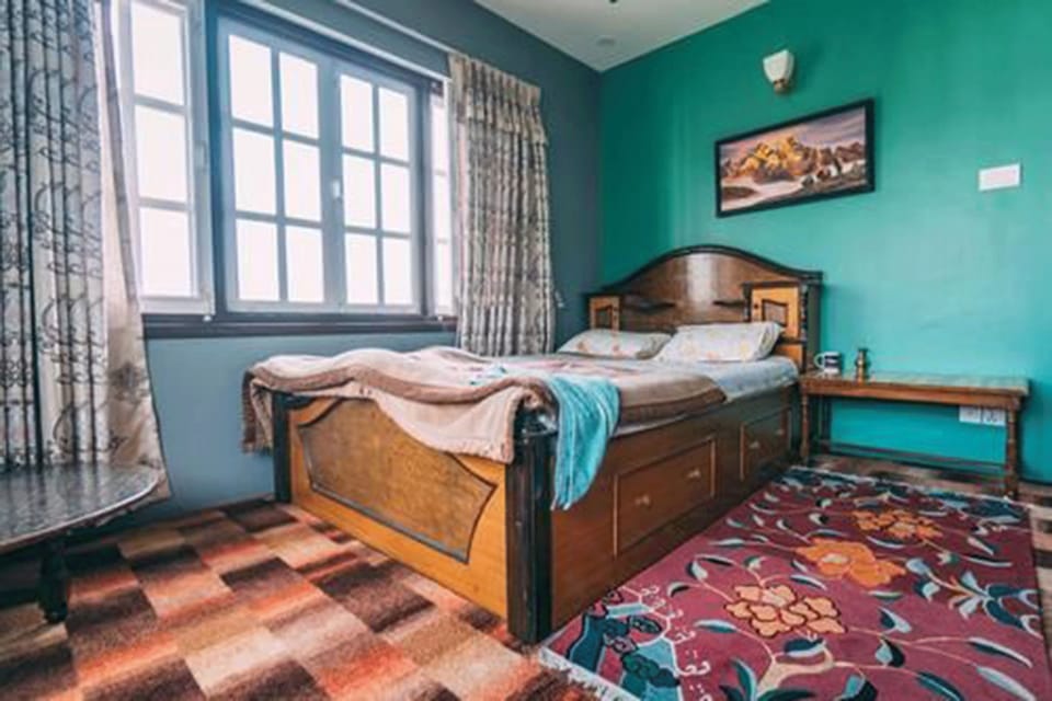 Family Single Room, 1 Bedroom, Hill View | Bathroom | Shower, free toiletries, towels